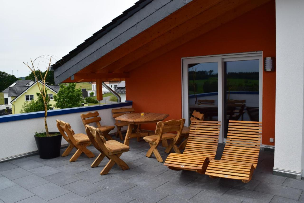 hunsruecker-fewo - Die Erlebnishütte - 2 Ferienwohnungen im Hunsrück in Unzenberg Gobenhausen Habitación foto